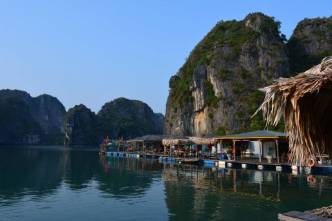 vietnam-local-bus-halong-bay-tours